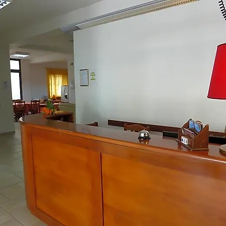 Aurora Hotel