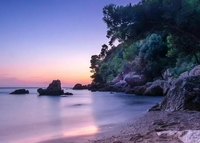 Aurora Hotell Scauri (Lazio)